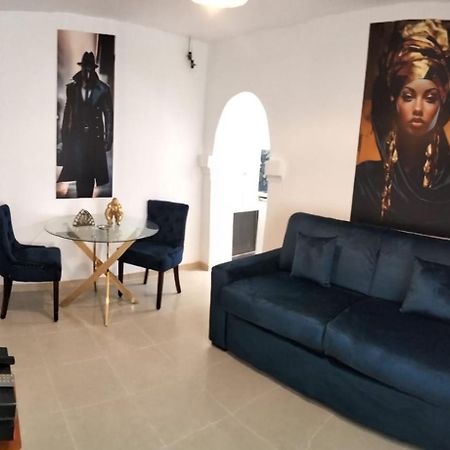 Studio Pittoresque Neuilly-sur-Marne Exteriör bild